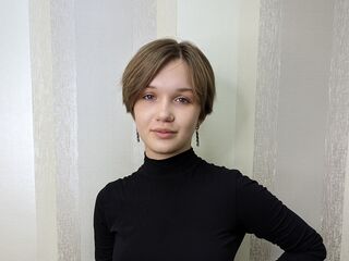 AlthenaEastes's Free Profile Image
