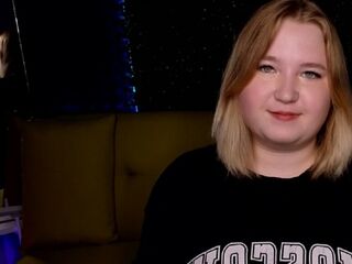 ChimberWo's Latina live cam shows Profile Image