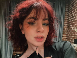 MiaHils's Cam4 live shows Profile Image