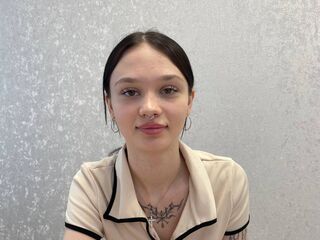MiaLifa's Live private show Profile Image