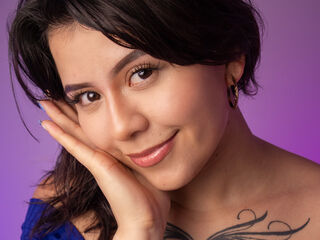 SaraDove's Live cam credits Profile Image