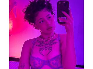 SayLuna's Cam Profile Image